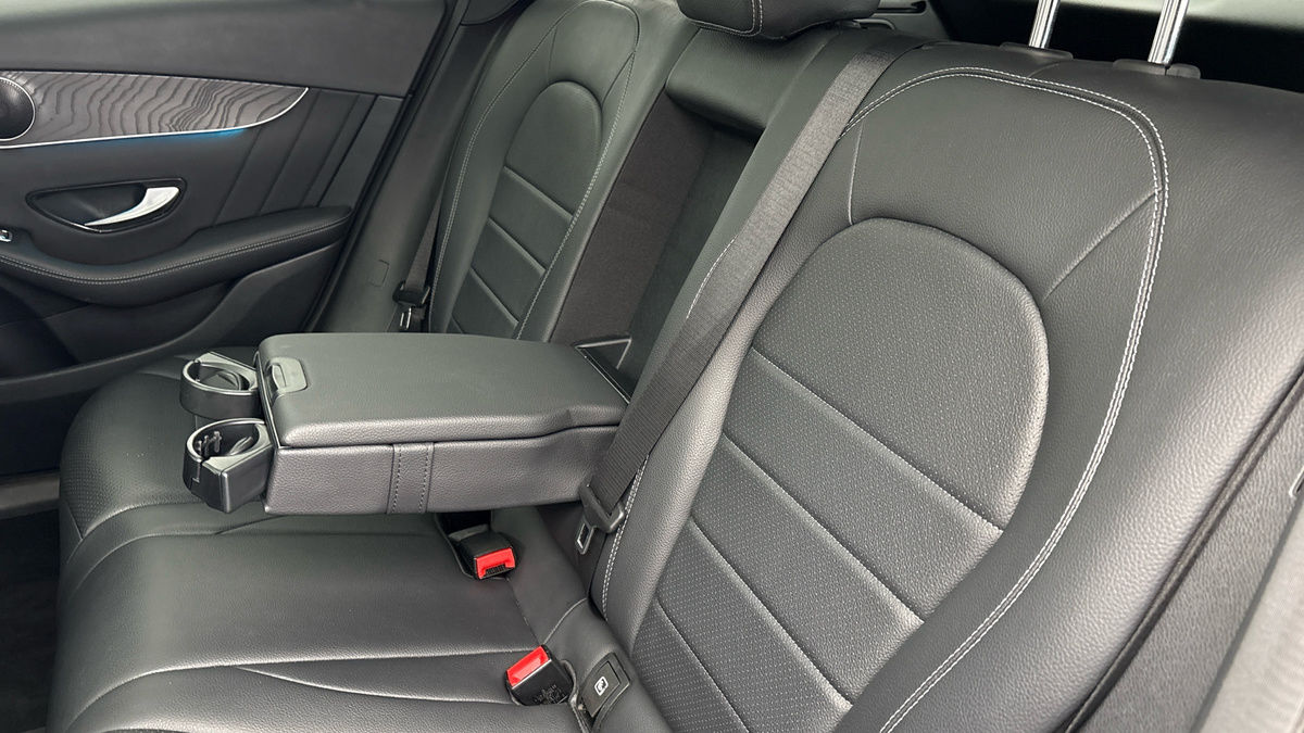 Mercedes-Benz GLC Image 9