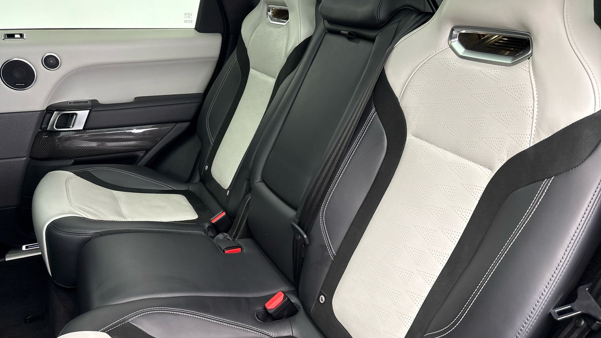 Land Rover Range Rover Sport Image 8