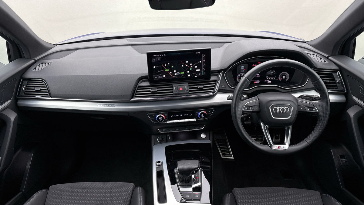 Audi Q5 Image 12