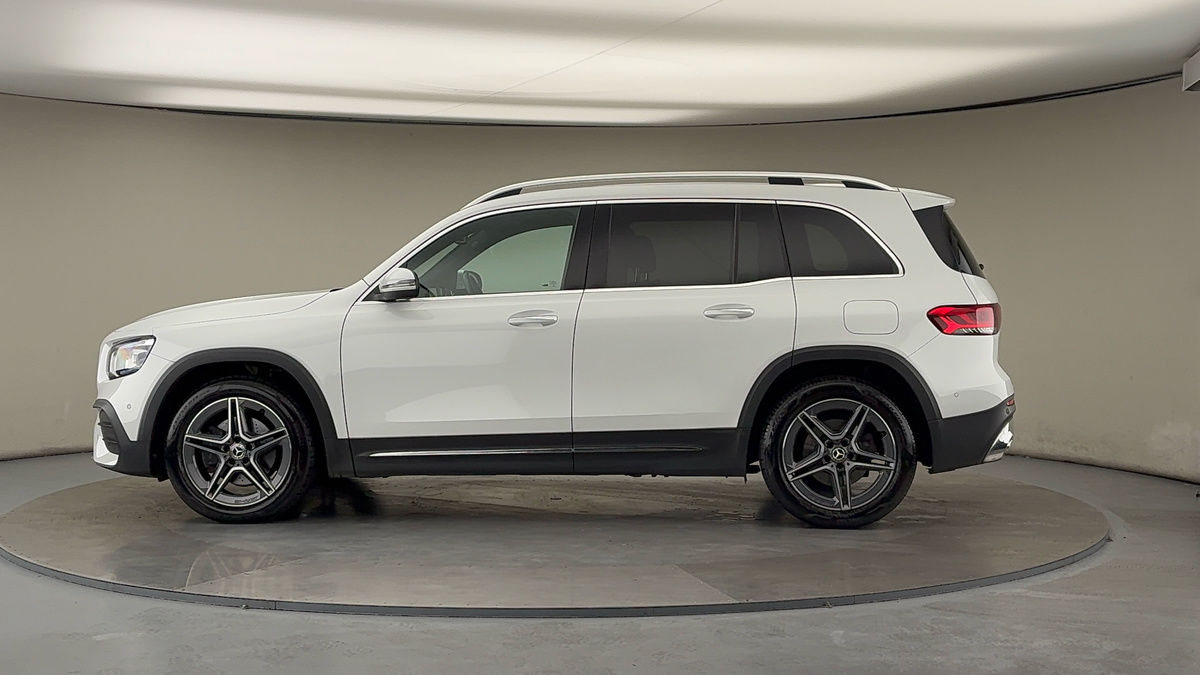 More views of Mercedes-Benz GLB