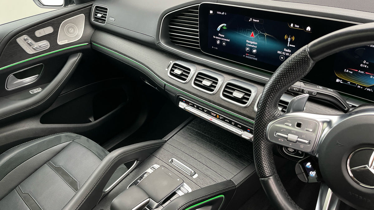 Mercedes-Benz GLE Image 18