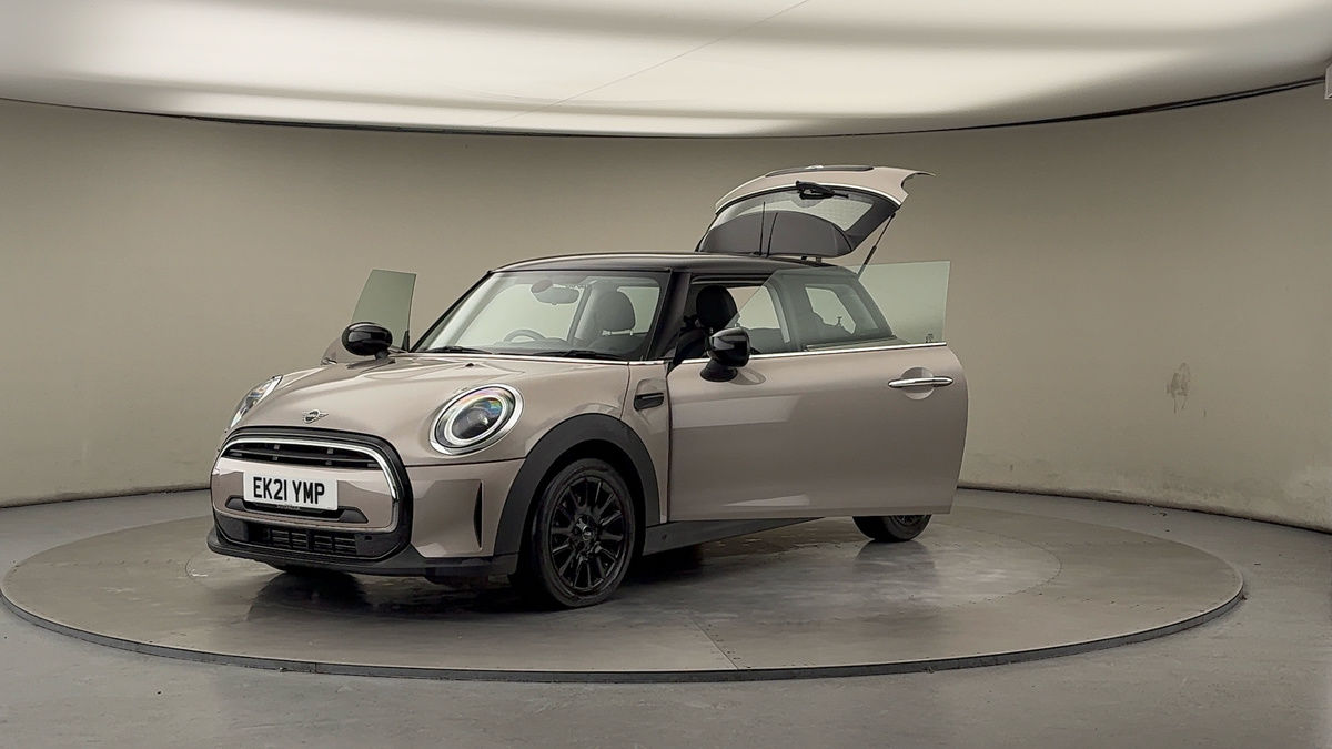 More views of MINI Hatch