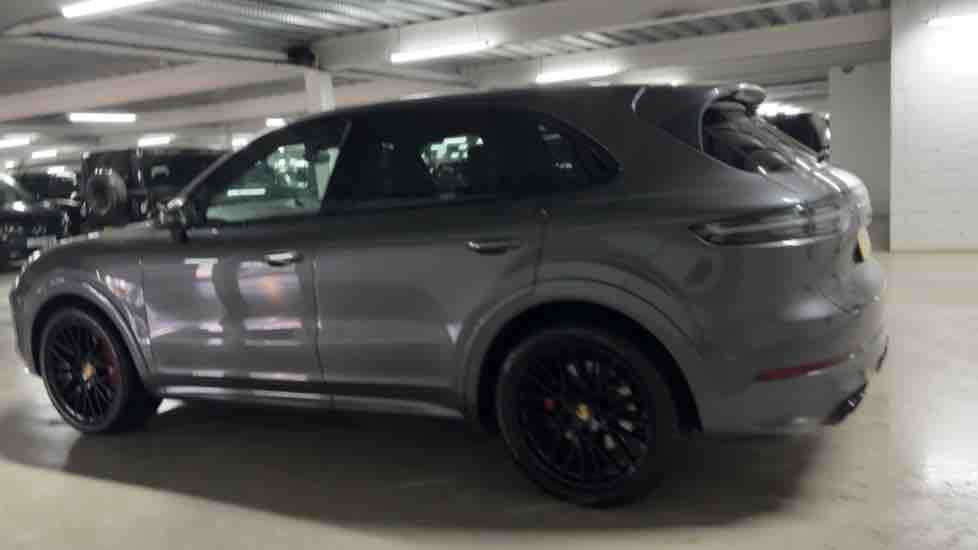 More views of Porsche Cayenne