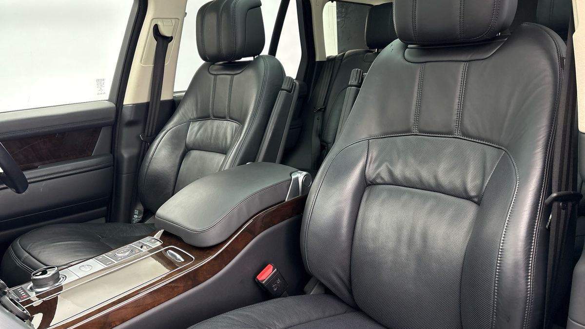 Land Rover Range Rover Image 7