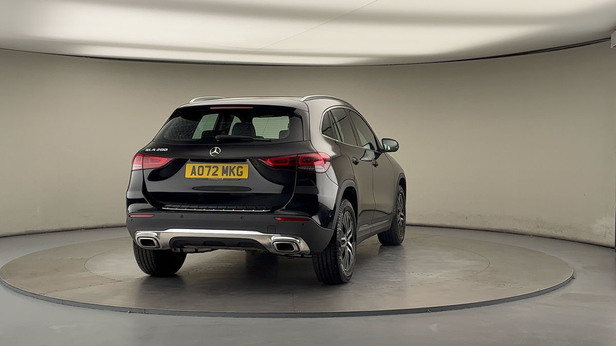 More views of Mercedes-Benz GLA