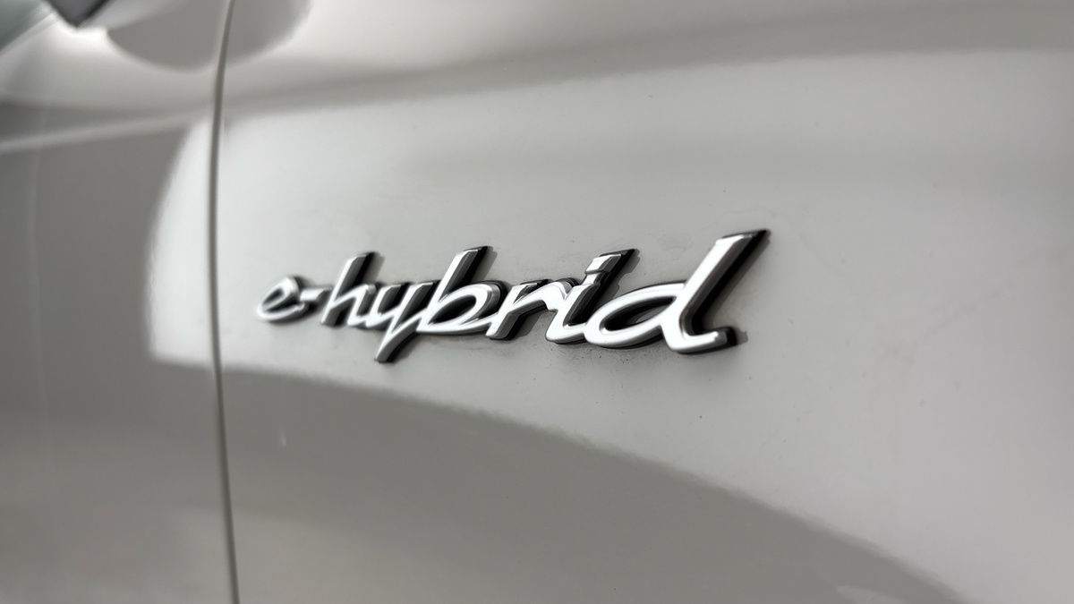 More views of Porsche Cayenne