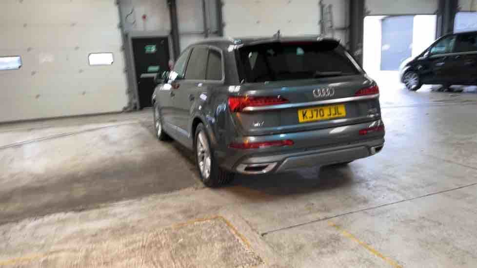 More views of Audi Q7