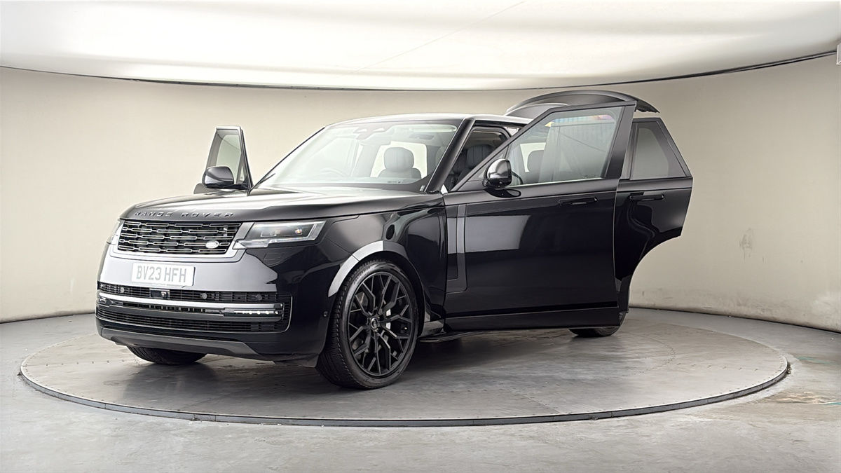 More views of Land Rover Range Rover