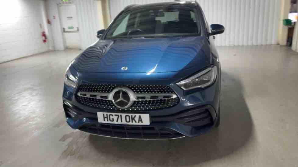 More views of Mercedes-Benz GLA