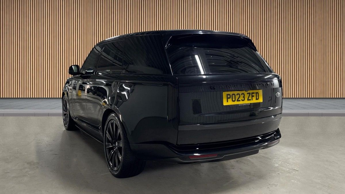 Land Rover Range Rover Image 2