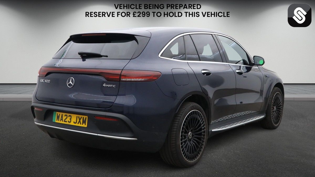 Mercedes-Benz EQC Image 4