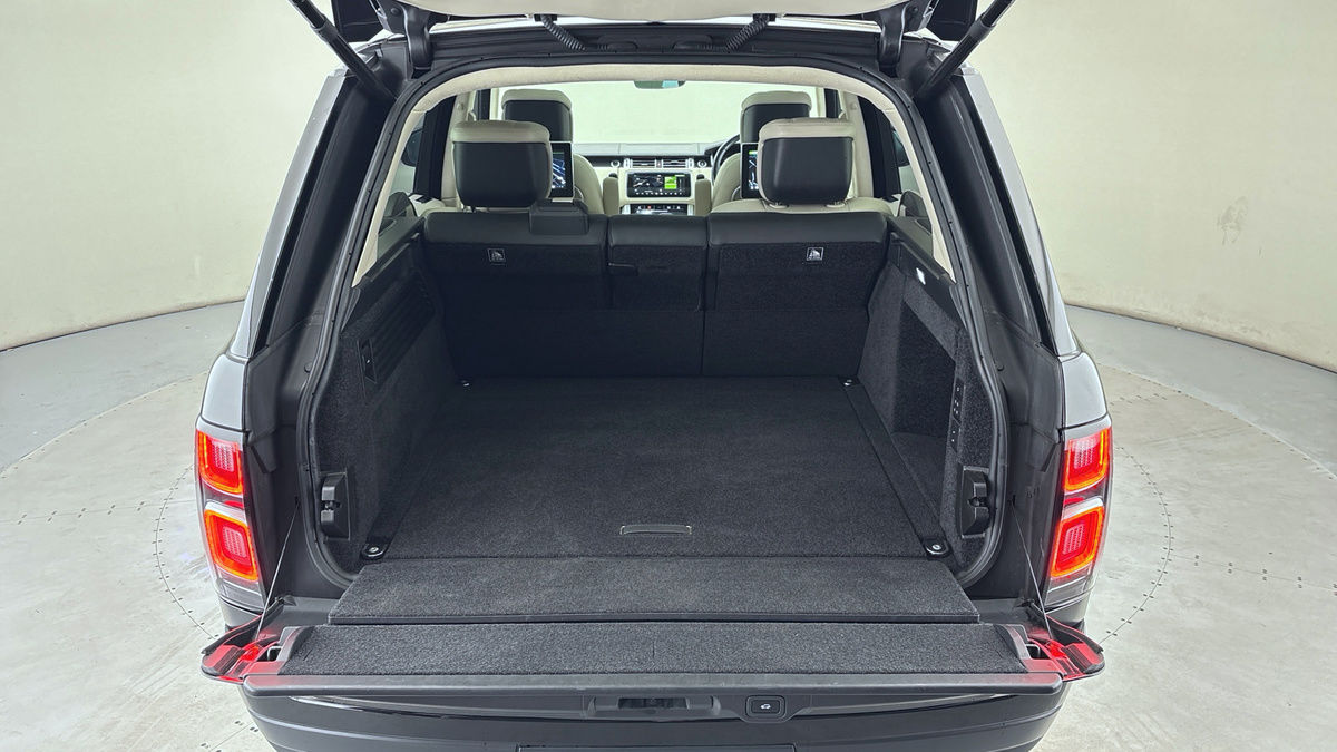Land Rover Range Rover Image 11