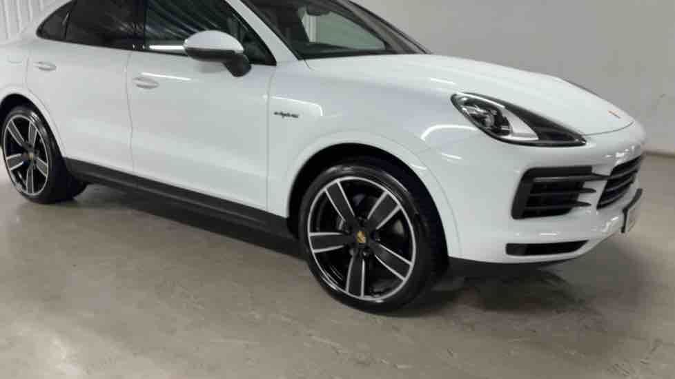 More views of Porsche Cayenne