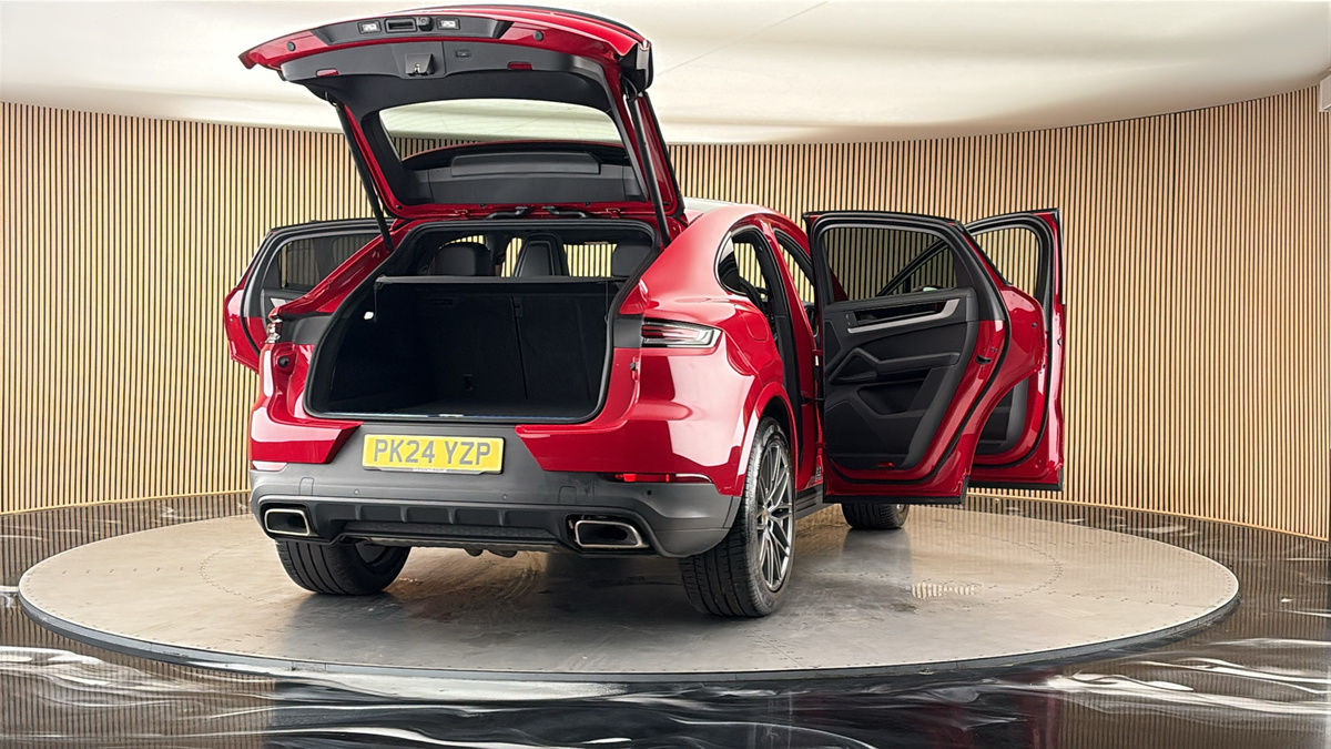 More views of Porsche Cayenne