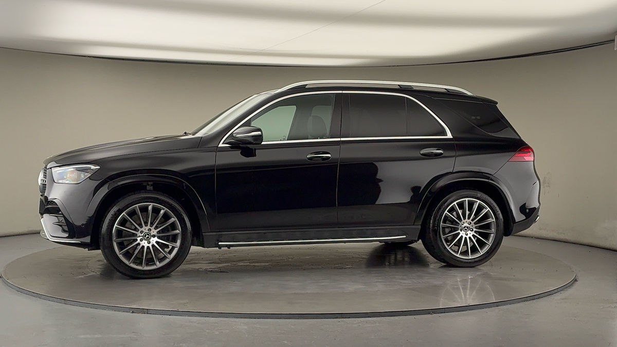 More views of Mercedes-Benz GLE