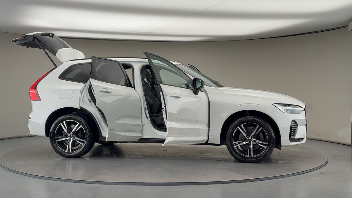 More views of Volvo XC60