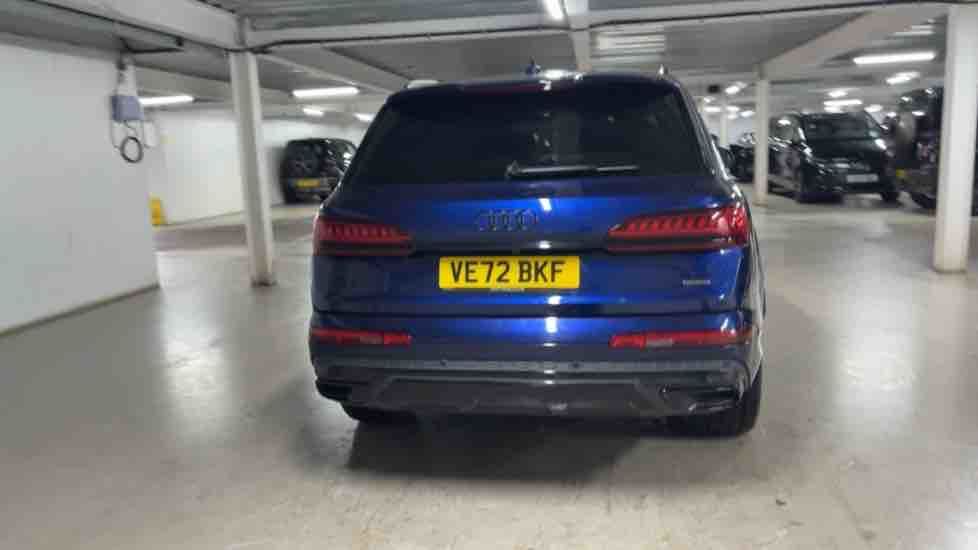 More views of Audi Q7