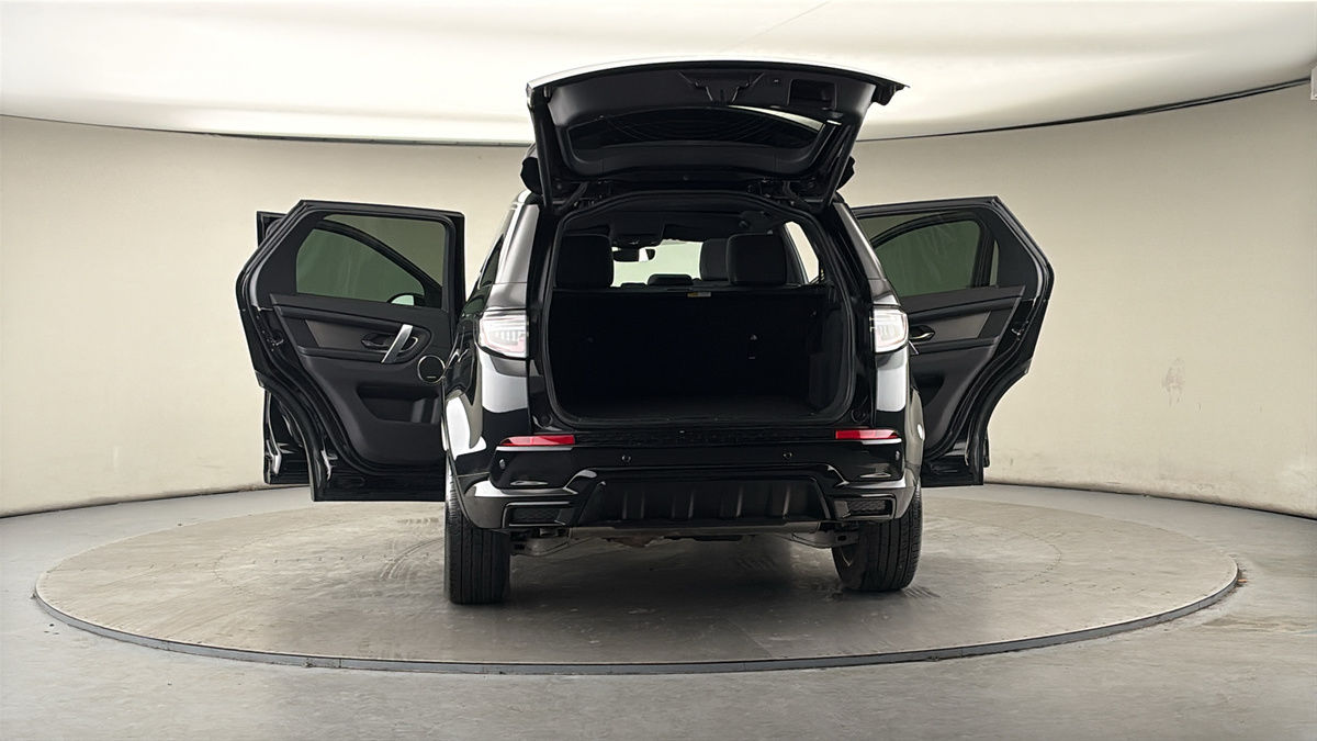 More views of Land Rover Discovery Sport