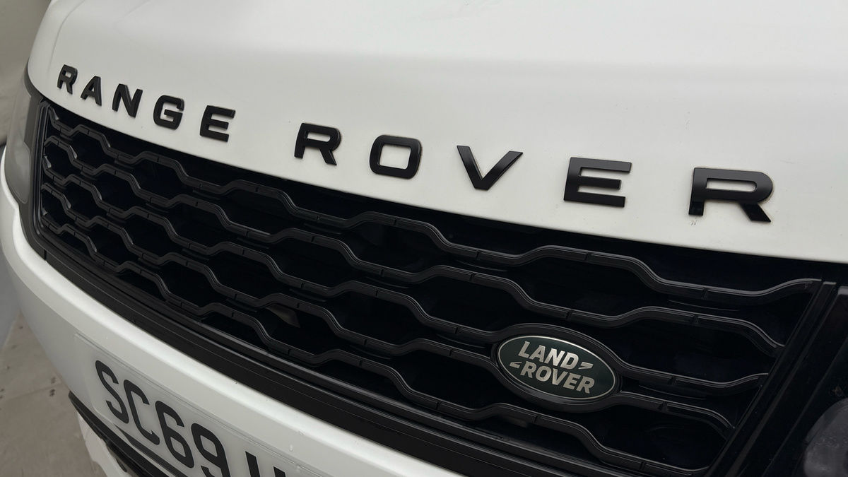 Land Rover Range Rover Sport Image 24