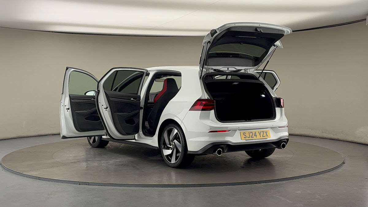 Volkswagen Golf Image 23