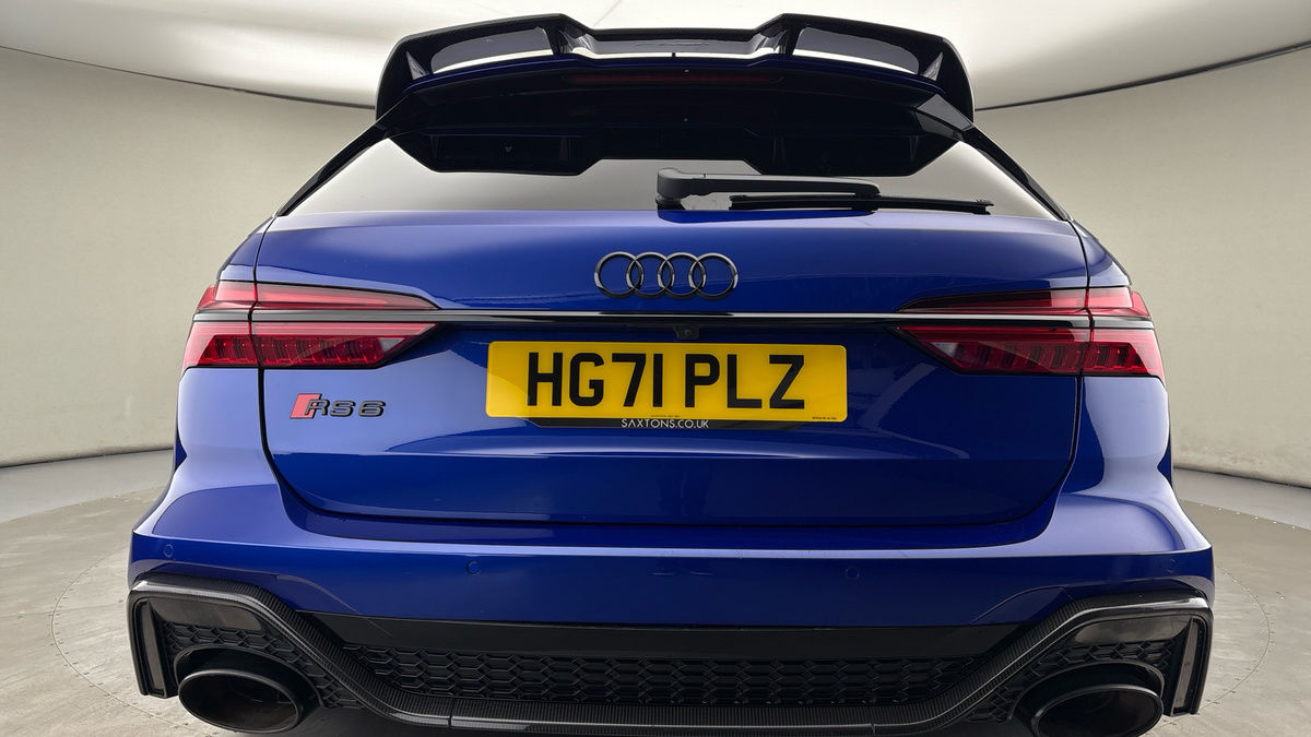 Audi RS6 Avant Image 29