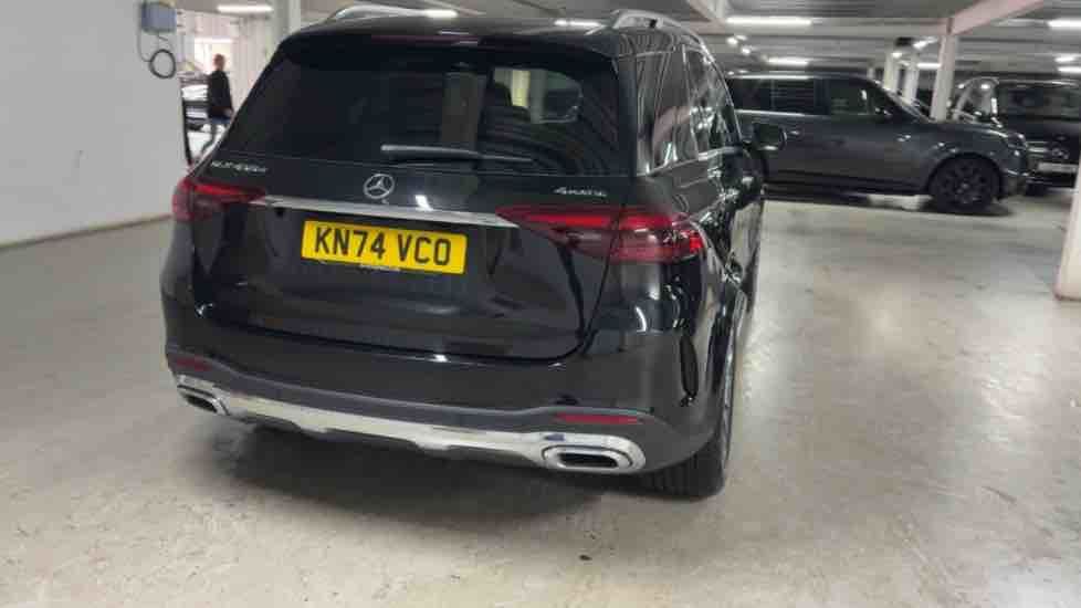 More views of Mercedes-Benz GLE
