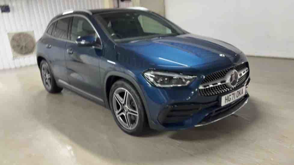 More views of Mercedes-Benz GLA