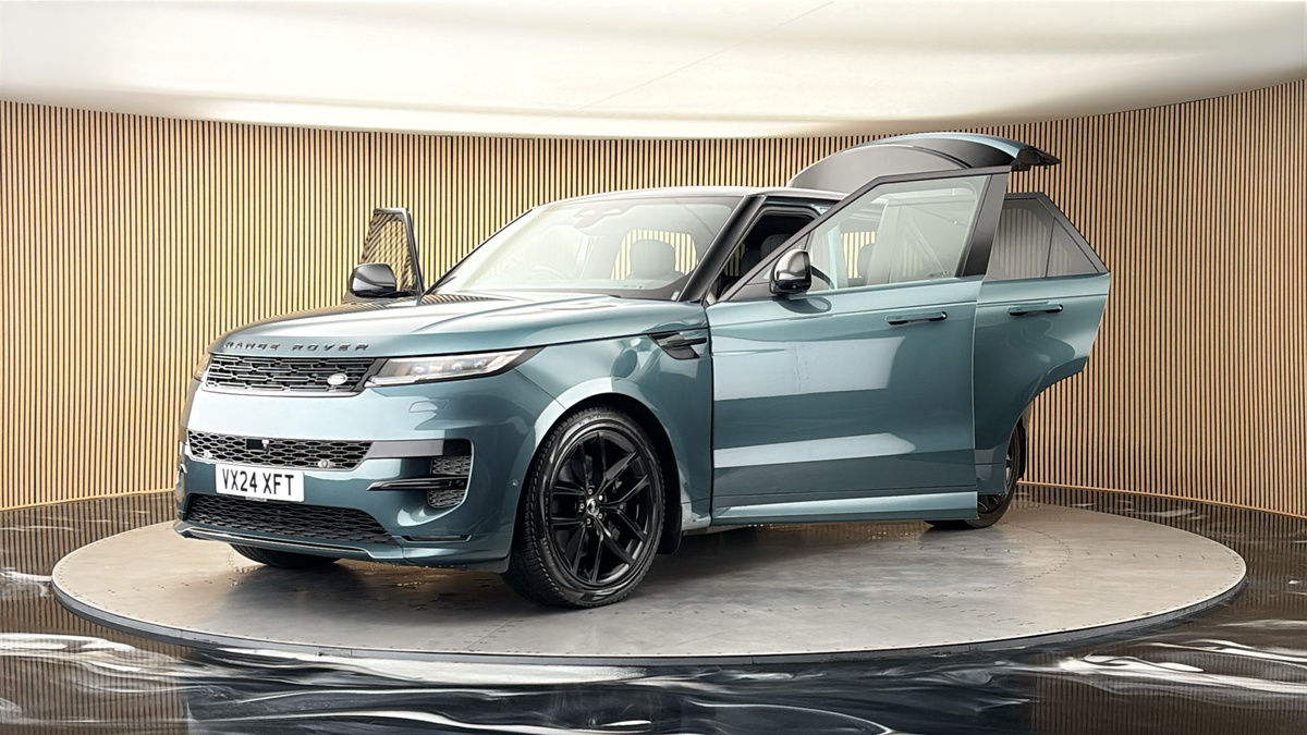More views of Land Rover Range Rover Sport