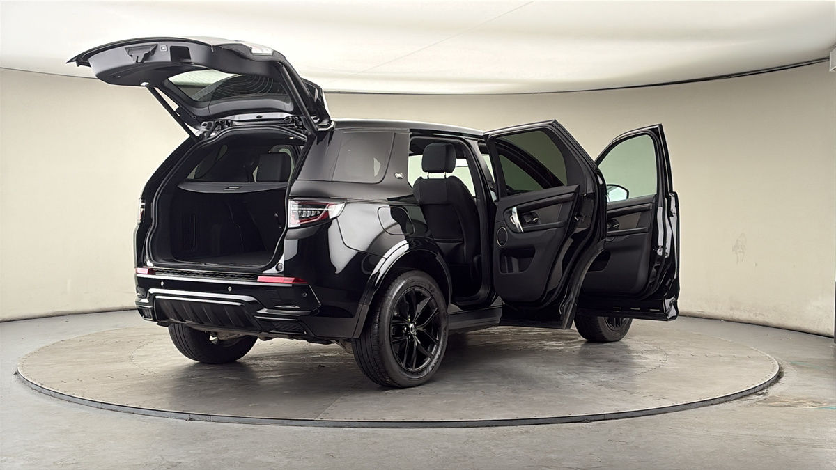 More views of Land Rover Discovery Sport