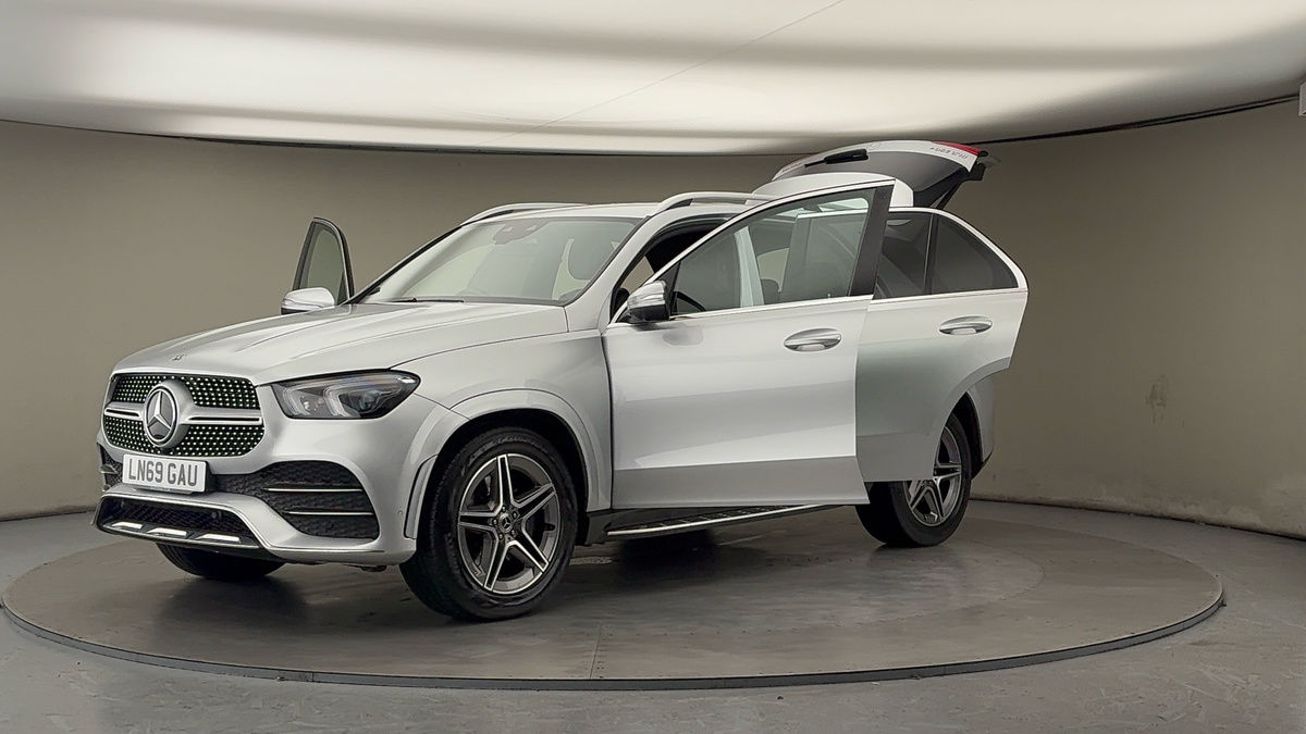 More views of Mercedes-Benz GLE