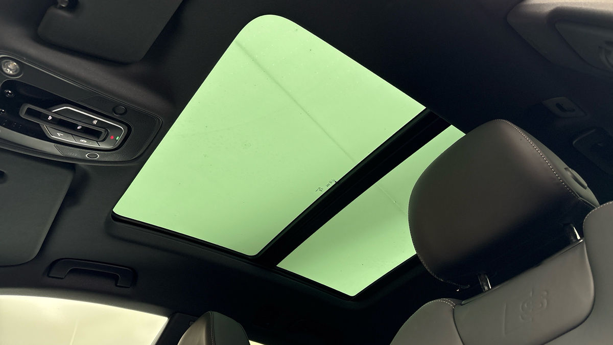 Audi Q8 Image 6