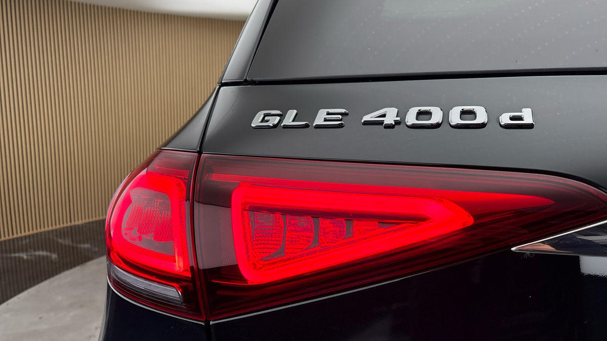 Mercedes-Benz GLE Image 42
