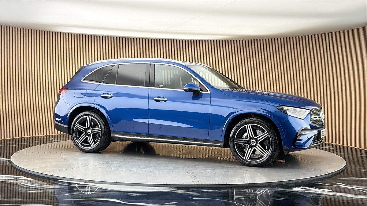 More views of Mercedes-Benz GLC
