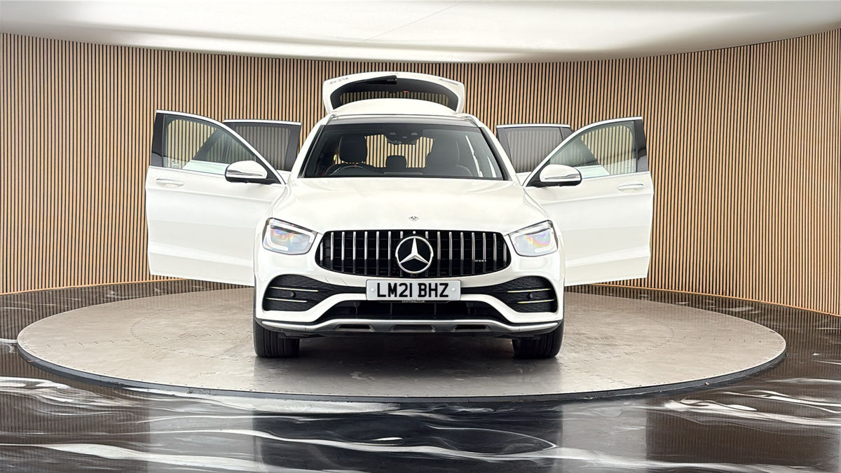 More views of Mercedes-Benz GLC