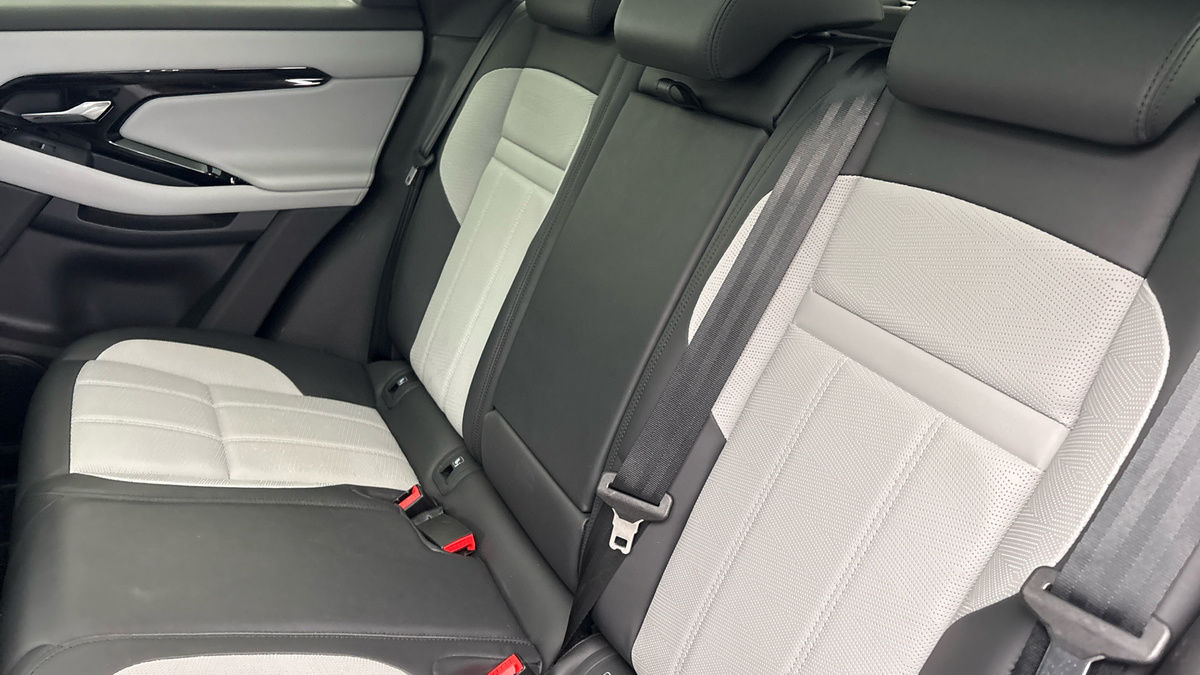 Land Rover Range Rover Evoque Image 8