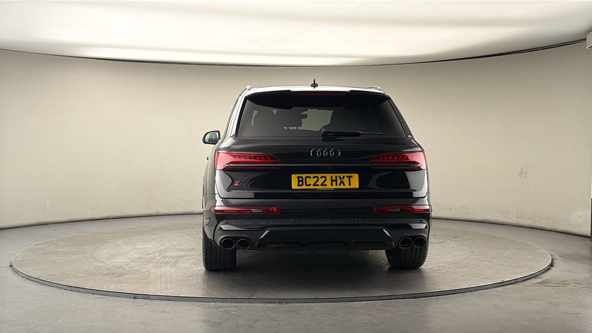 More views of Audi SQ7