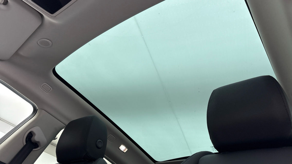 Land Rover Range Rover Evoque Image 6