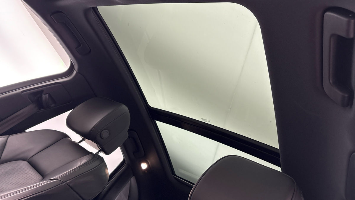 Porsche Macan Image 6