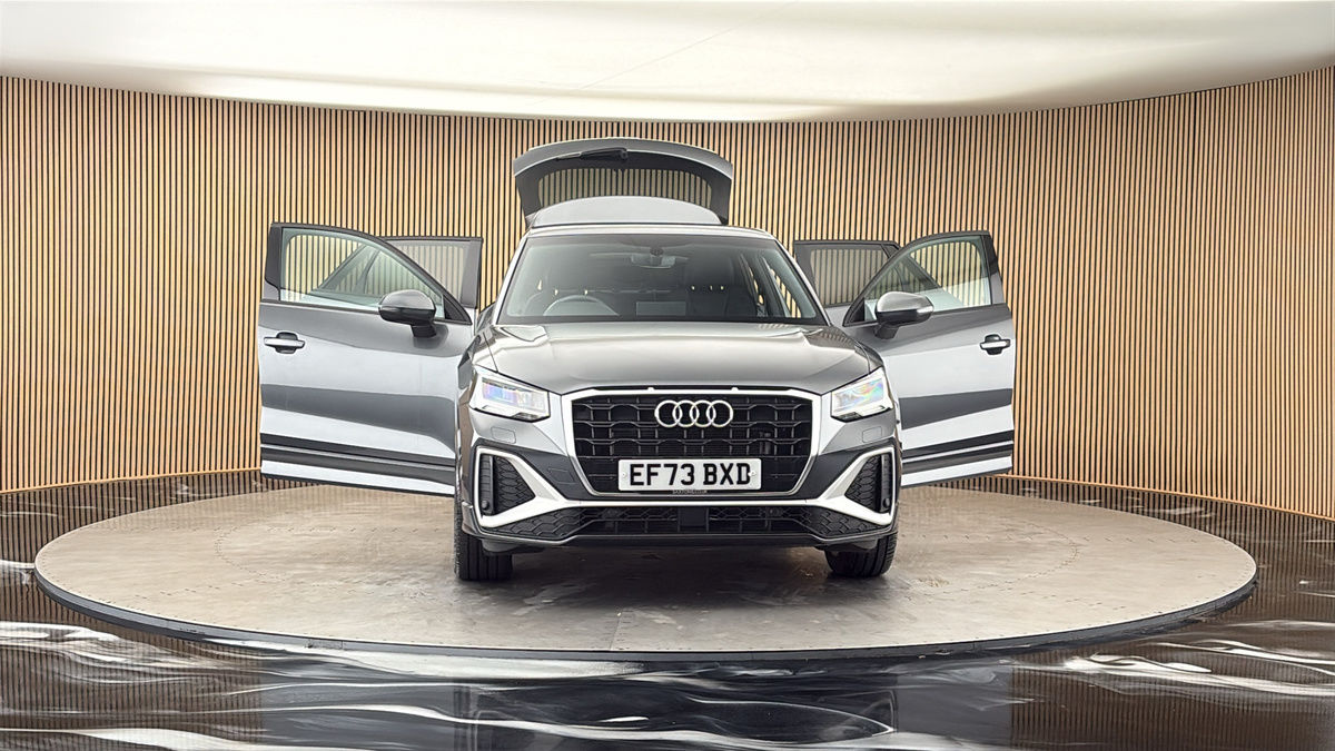 More views of Audi Q2
