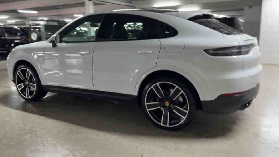 More views of Porsche Cayenne