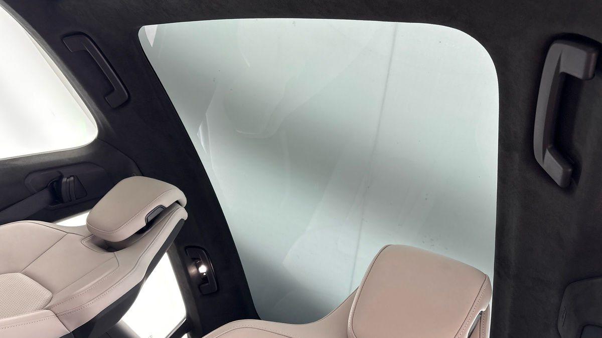 Porsche Taycan Image 6