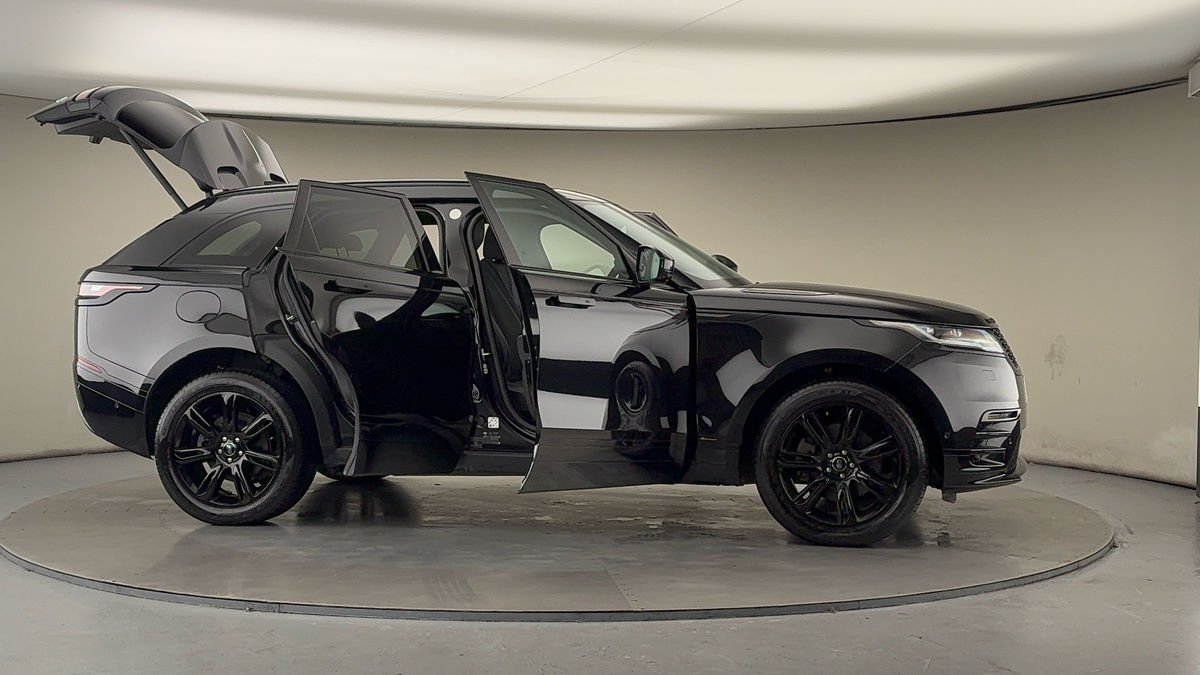 More views of Land Rover Range Rover Velar