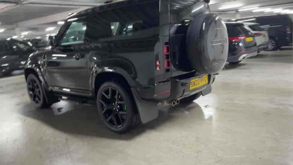 More views of Land Rover Defender 90