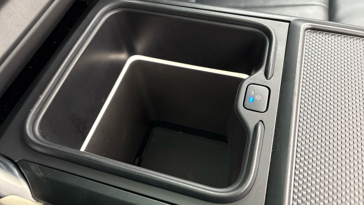 Land Rover Range Rover Image 28