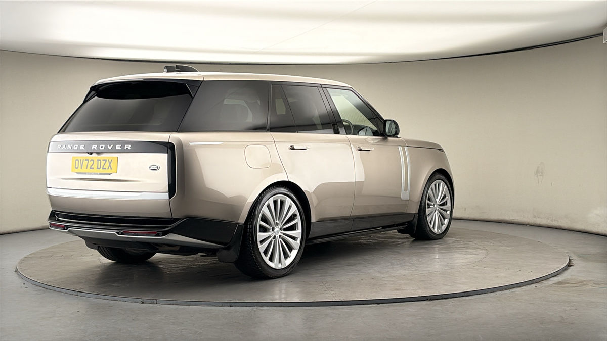 More views of Land Rover Range Rover