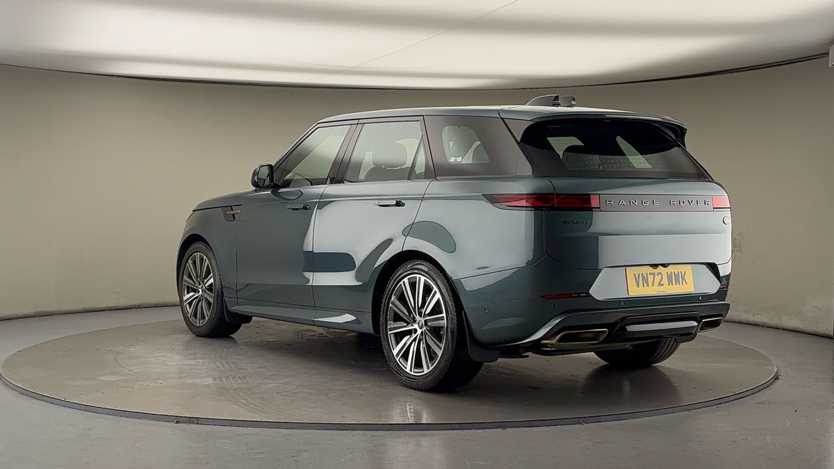 Land Rover Range Rover Sport Image 2