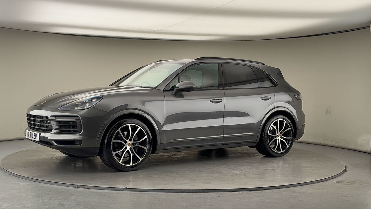 More views of Porsche Cayenne