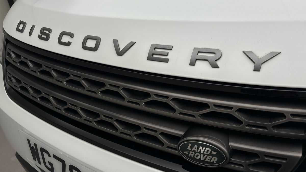 Land Rover Discovery Image 24