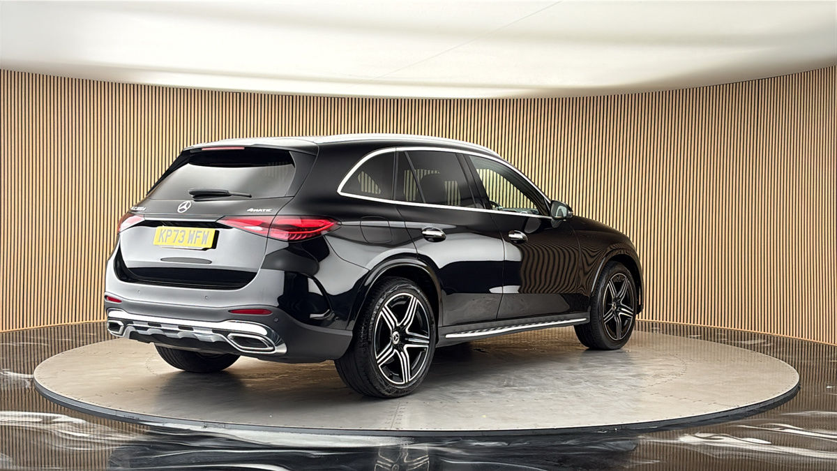 More views of Mercedes-Benz GLC