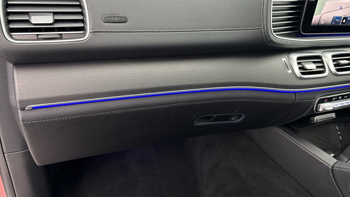 Mercedes-Benz GLE Image 26